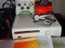 Parduodu Xbox 360 žaidimų konsolę
