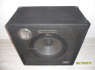 BEHRINGER 600w zemu dazniu kolonele