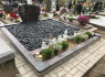 Kruopštūs akmenskaldžiai gamina paminklus, antkapius