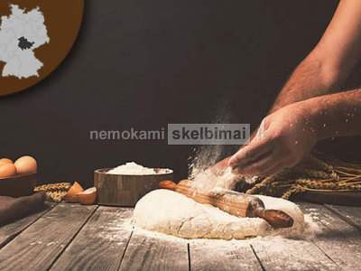 Pagalbinis darbuotojas kepykloje Vokietijoje