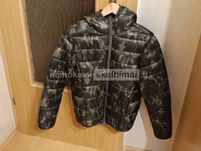 Kamufliažinė paaugliška striukė 12 - 13 metų
