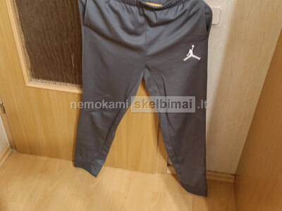 Jordan vaikiškos treninginės kelnės 13 - 15 metų