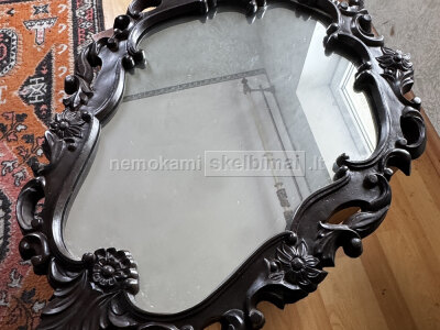 Vintažinis baroko stiliaus veidrodis 52x78 cm