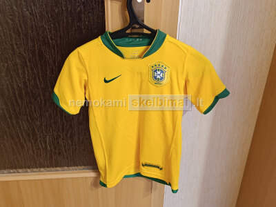 Nike Brazilijos futbolo marškinėliai 9 - 10 metų
